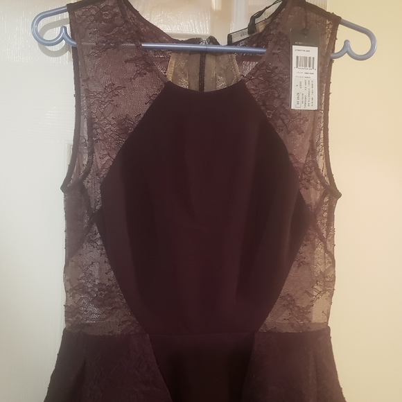 Dress - Picture 2 of 4